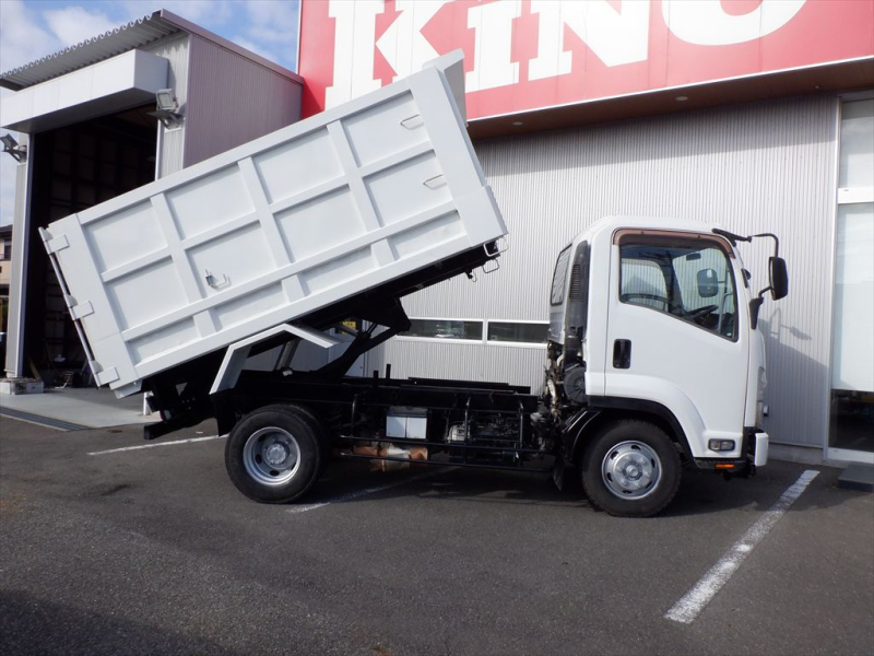 H26 フォワード 土砂禁ダンプ|中古トラックの販売・買取・査定のアイナビ