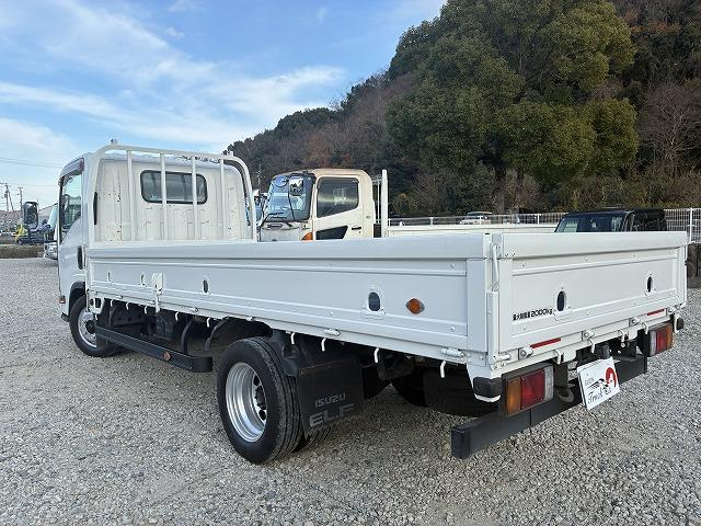 いすゞ 平ボディ|中古トラックの販売・買取・査定のアイナビ