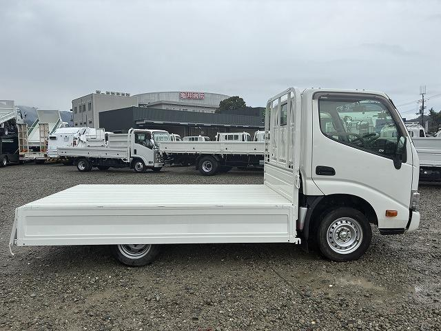 トヨタ 平ボディ|中古トラックの販売・買取・査定のアイナビ