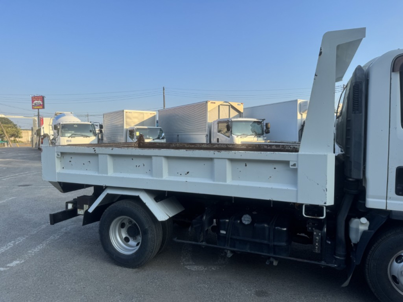 ローダーダンプ ワイド 新明和 ラジコン付き|中古トラックの販売・買取・査定のアイナビ