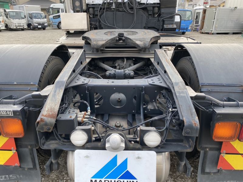 H28年式、スーパーグレート、ハイルーフトラクタ|中古トラックの販売・買取・査定のアイナビ