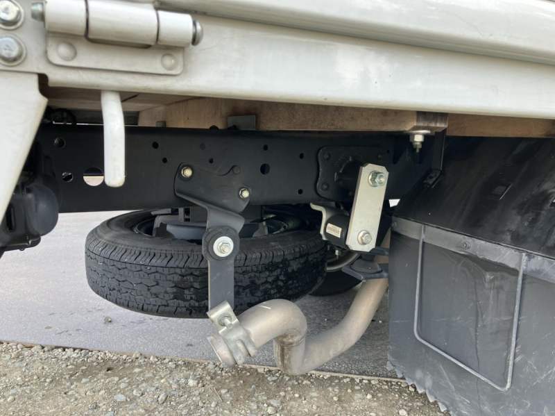 R2年式、アトラス、平ボデー、車検付|中古トラックの販売・買取・査定のアイナビ