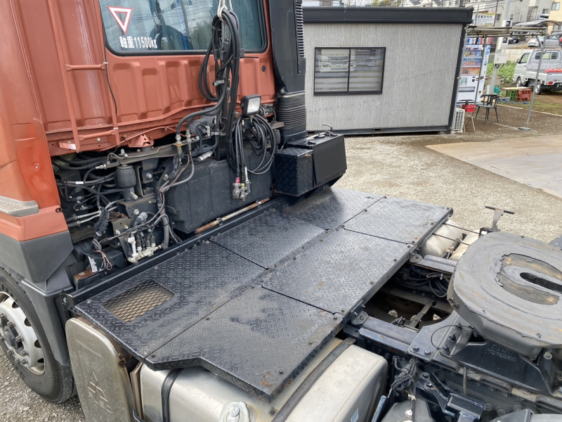 H24年式、スーパーグレート、トラクタ|中古トラックの販売・買取・査定のアイナビ