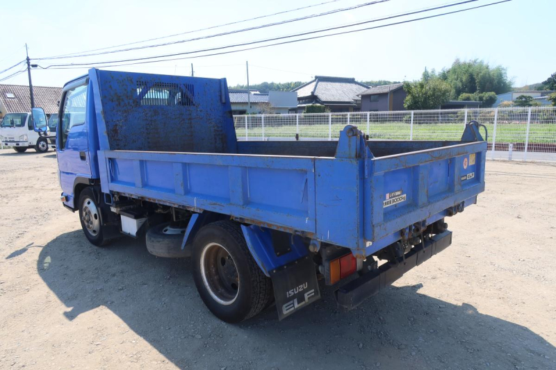 エルフ 低床ダンプ 積載3000kg|中古トラックの販売・買取・査定のアイナビ