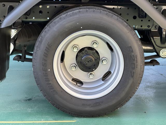 三菱ふそう キャンター|中古トラックの販売・買取・査定のアイナビ