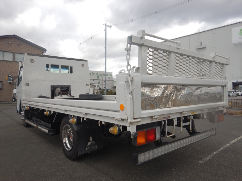 三菱ふそう キャンター キャリアカー H23 年式 SKG-FEB20|中古トラックの販売・買取・査定のアイナビ