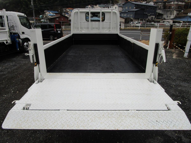 平ボデー 垂直パワーゲート|中古トラックの販売・買取・査定のアイナビ