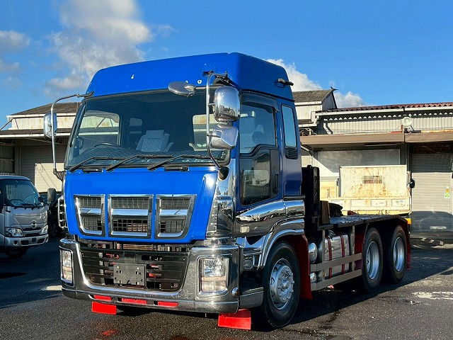 3軸2デフ★ダンプPTO付★第5輪16トン!★520馬力★ハイルーフ|中古トラックの販売・買取・査定のアイナビ