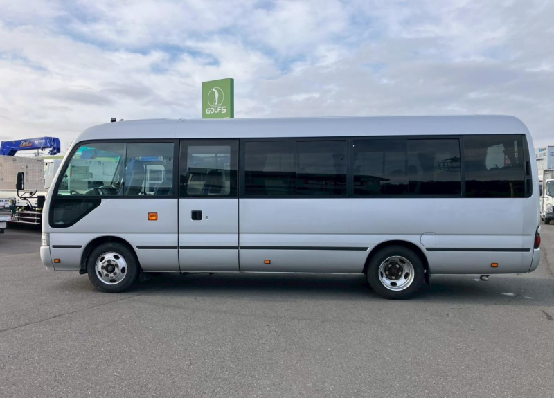 ☆H28 マイクロバス 29人乗り パワーヒーター スライドドア|中古トラックの販売・買取・査定のアイナビ