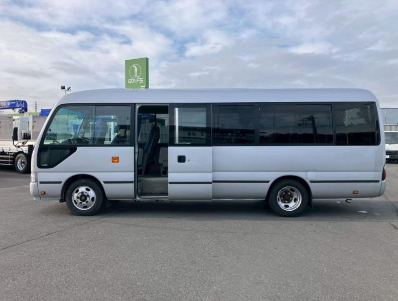 ☆H28 マイクロバス 29人乗り パワーヒーター スライドドア|中古トラックの販売・買取・査定のアイナビ