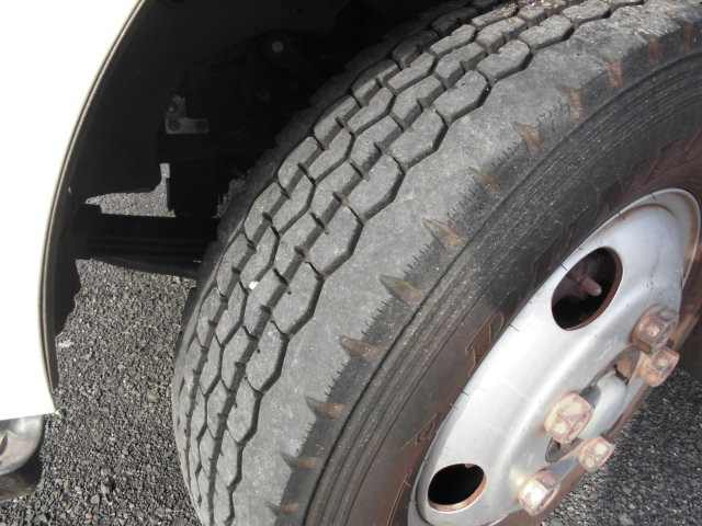 2t パッカー車 回転式 ダンプ式 塵芥車 巻き込み式|中古トラックの販売・買取・査定のアイナビ