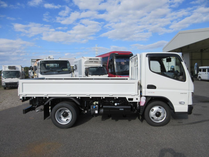 5速　平ボデー　積載量2950Kg　ショート　高床　!!|中古トラックの販売・買取・査定のアイナビ