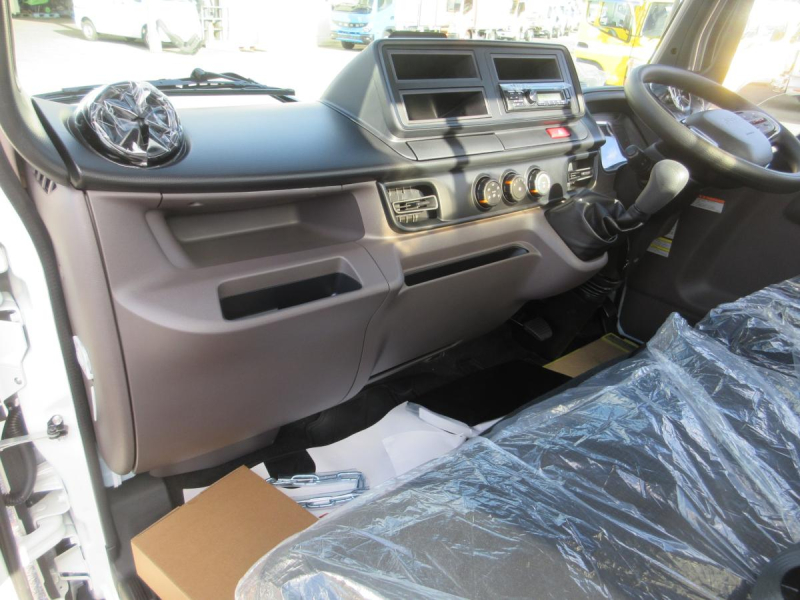 5速　平ボデー　積載量2950Kg　ショート　高床　!!|中古トラックの販売・買取・査定のアイナビ