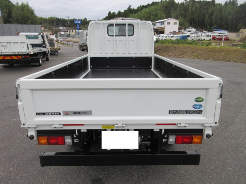 AT　積載量2950Kg　ショート　平ボデー　!!|中古トラックの販売・買取・査定のアイナビ
