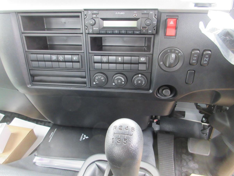 極東製 脱着装置付コンテナ専用車 フックロール !!|中古トラックの販売・買取・査定のアイナビ