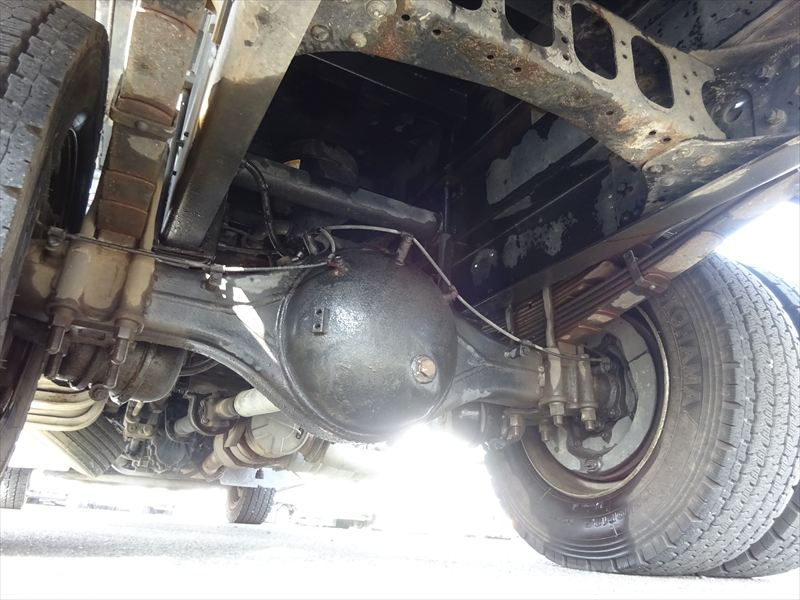 ステン深ダンプ リヤ吊下げ|中古トラックの販売・買取・査定のアイナビ