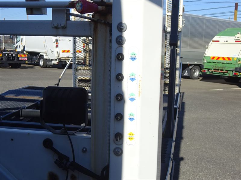 2台積みキャリアカー|中古トラックの販売・買取・査定のアイナビ