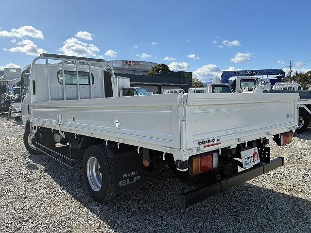 いすゞ 平ボディ|中古トラックの販売・買取・査定のアイナビ