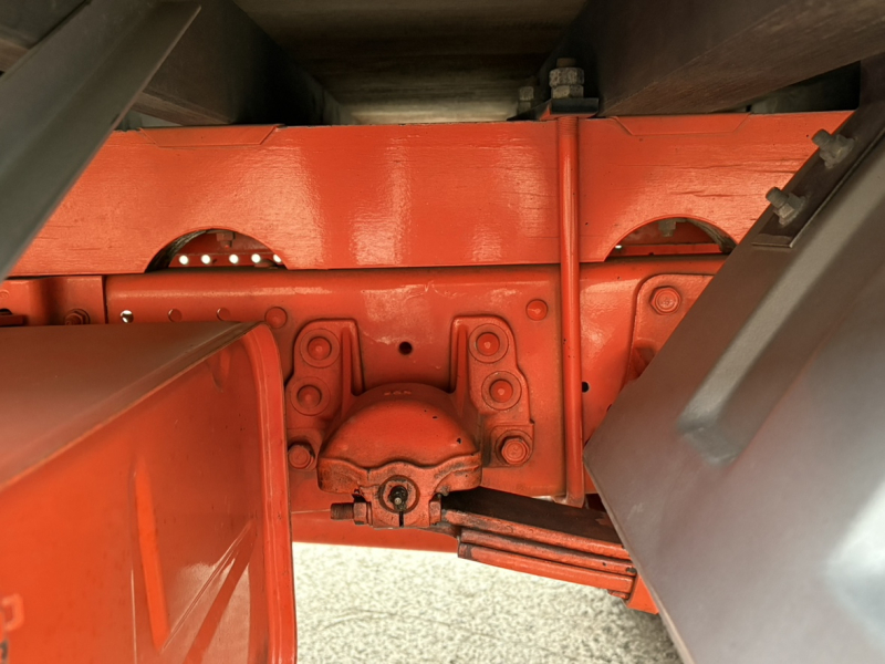 H29年式、フォワード、アルミ平ボデー|中古トラックの販売・買取・査定のアイナビ