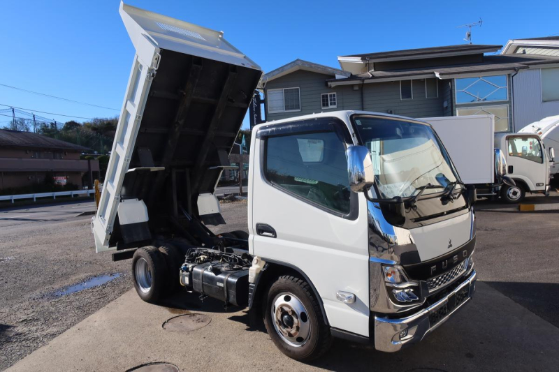 低床強化ダンプ 積載3000kg 極東製|中古トラックの販売・買取・査定のアイナビ