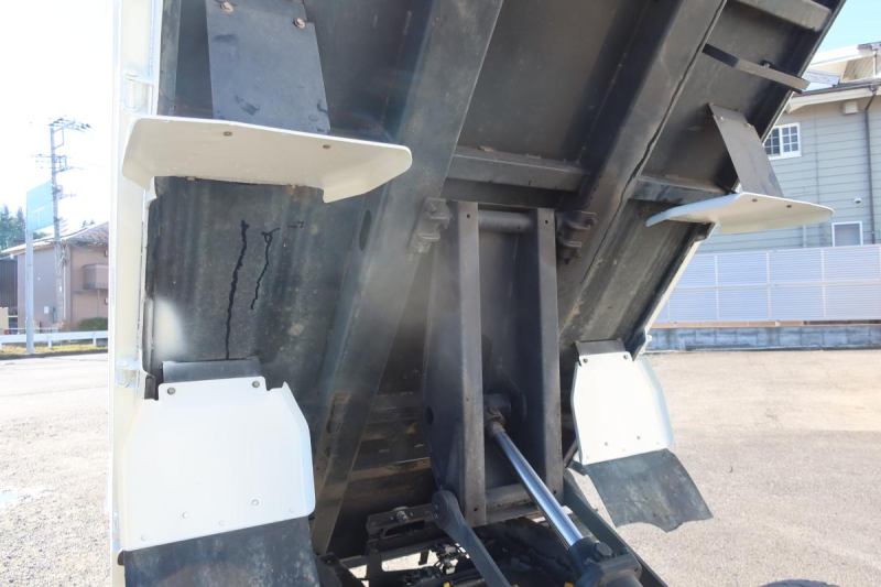 低床強化ダンプ 積載3000kg 極東製|中古トラックの販売・買取・査定のアイナビ