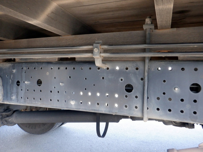 2.55t タダノ製4段クレーン ラジコン リアジャッキ付|中古トラックの販売・買取・査定のアイナビ