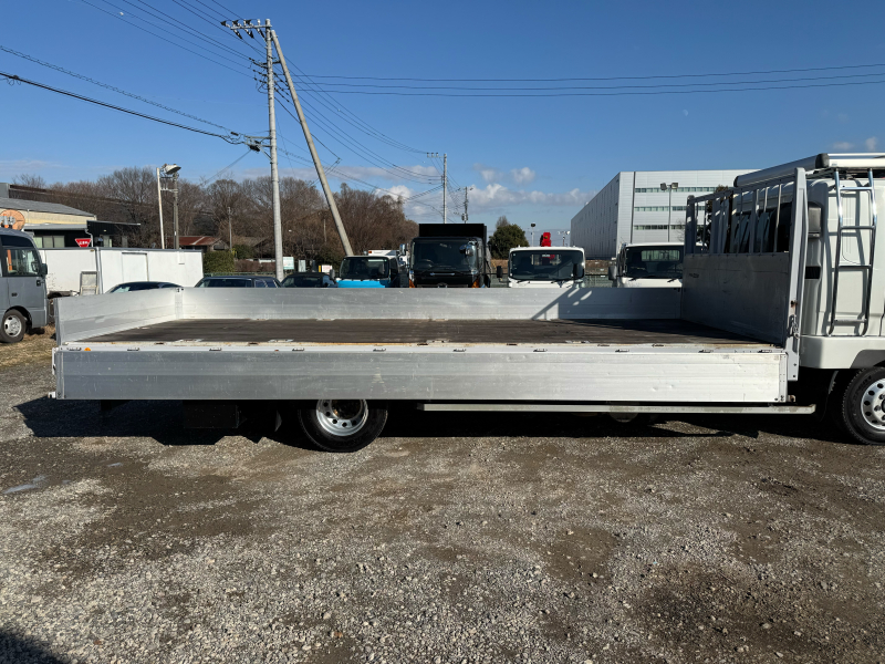 ファイター|中古トラックの販売・買取・査定のアイナビ