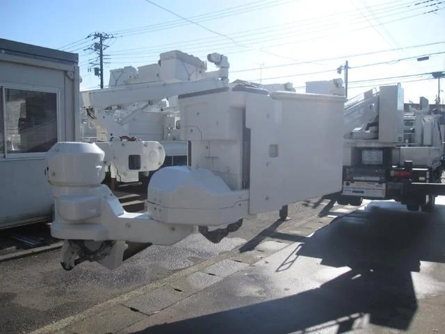 いすゞ 特殊車両|中古トラックの販売・買取・査定のアイナビ