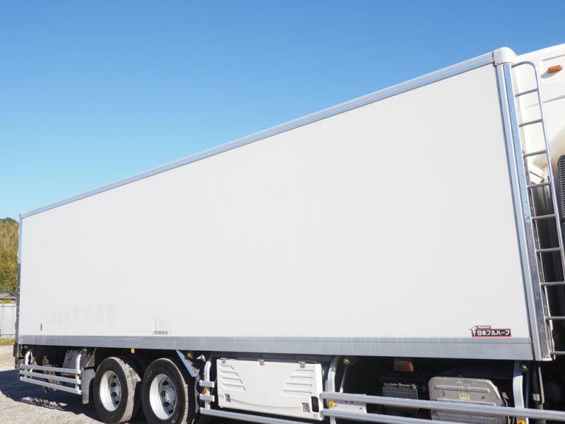 いすゞ 冷凍バン ギガ|中古トラックの販売・買取・査定のアイナビ