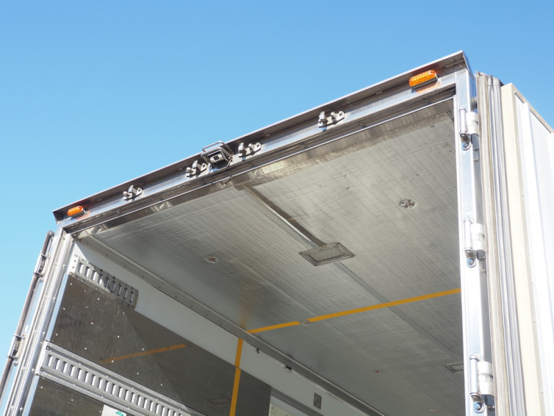 いすゞ 冷凍バン ギガ|中古トラックの販売・買取・査定のアイナビ