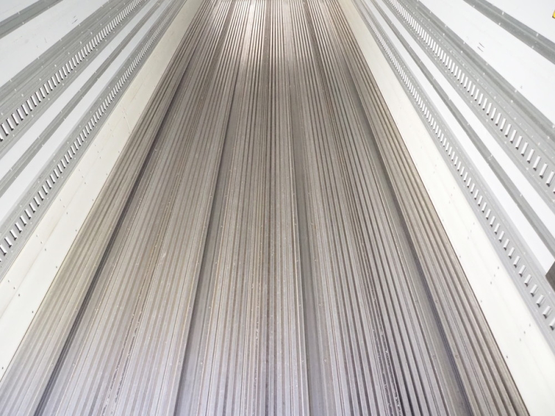 いすゞ 冷凍バン ギガ|中古トラックの販売・買取・査定のアイナビ