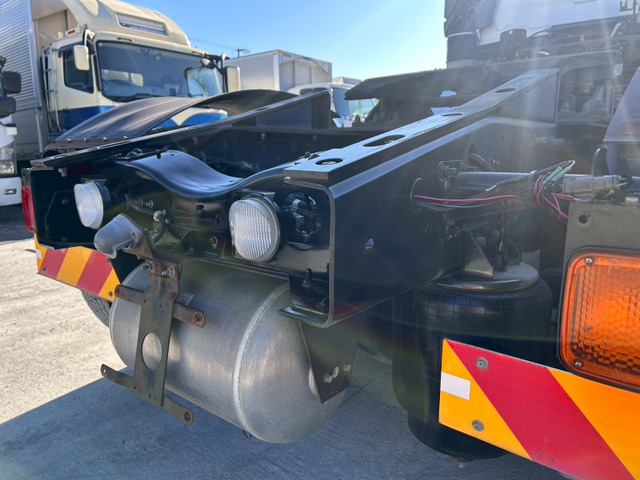 【第五輪荷重11.5t】UD/クオン|中古トラックの販売・買取・査定のアイナビ