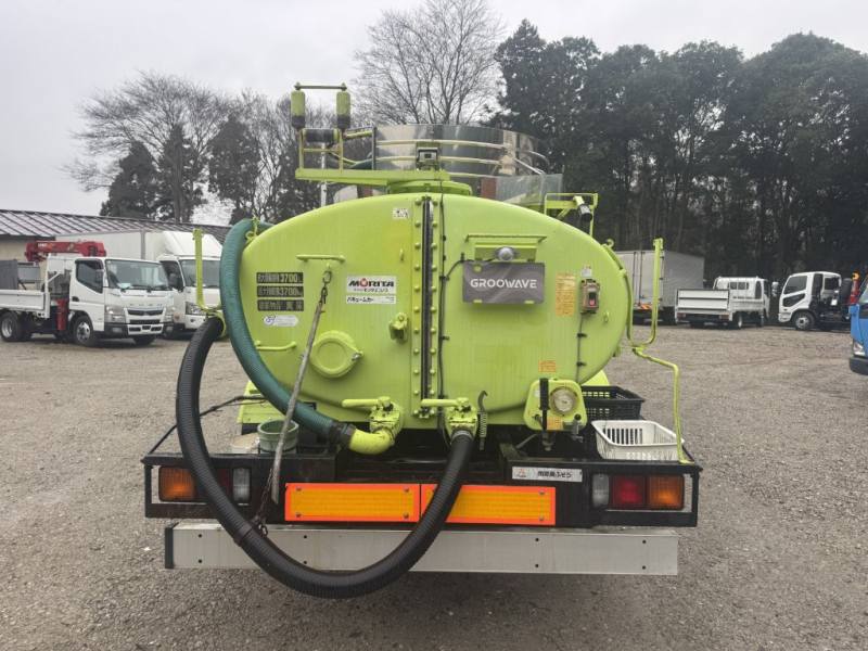 バキュームカーモリタエコノス最大容積3700L脱臭器|中古トラックの販売・買取・査定のアイナビ