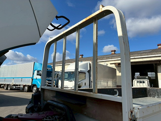 保証対象車両車検付2t積載6速MT2t5tキャブオーバー|中古トラックの販売・買取・査定のアイナビ