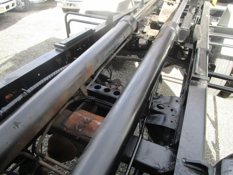 4t アームロール 車検令和8年12月|中古トラックの販売・買取・査定のアイナビ