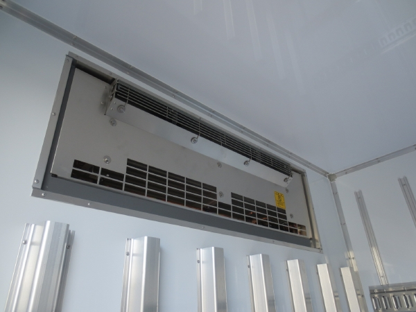 三菱キャンターワイドロング冷蔵冷凍車|中古トラックの販売・買取・査定のアイナビ