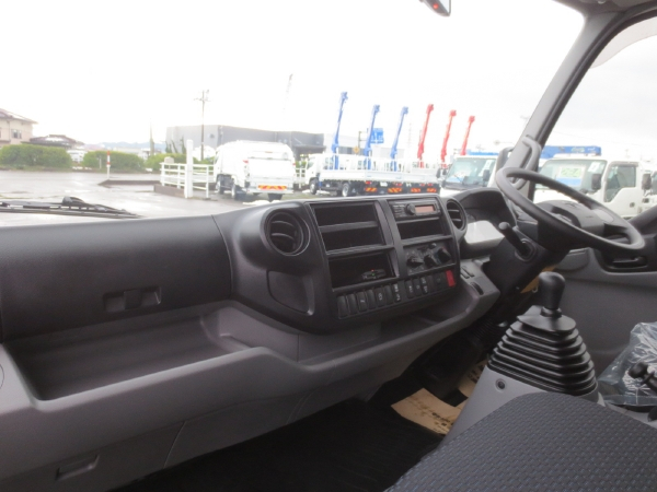 トヨタダイナ幌付き平ボディ|中古トラックの販売・買取・査定のアイナビ