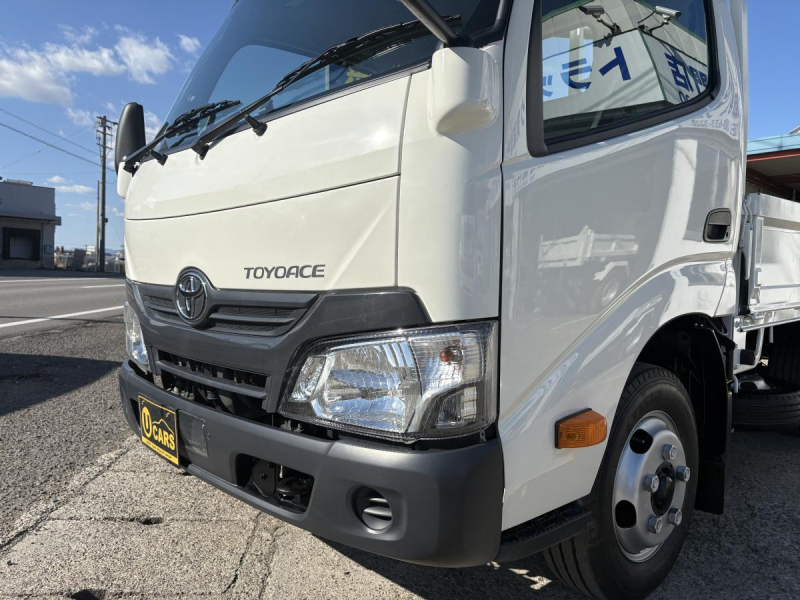 H30トヨエース 2t平ボディ|中古トラックの販売・買取・査定のアイナビ