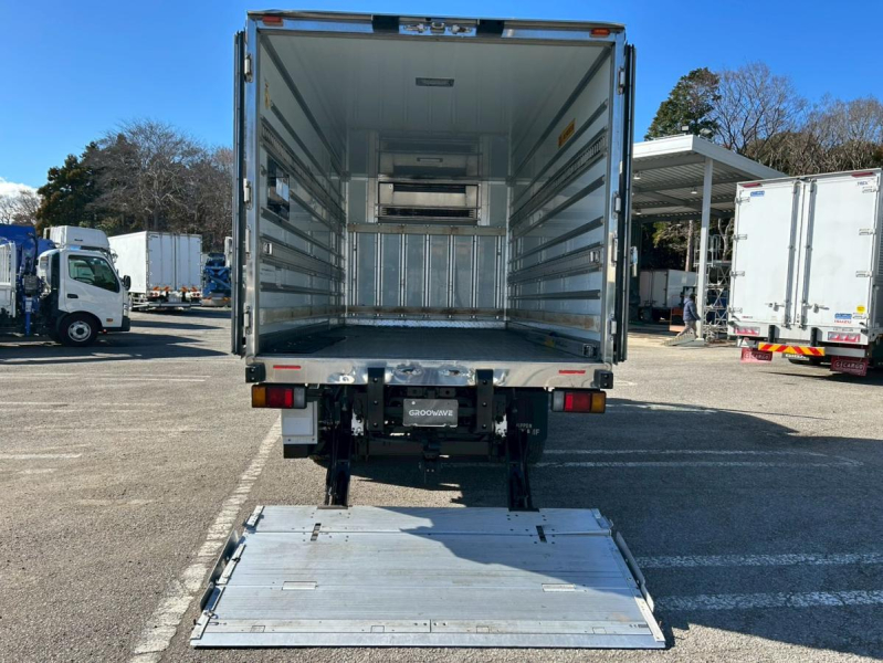 ワイドロング菱重低温パワーゲート車検付|中古トラックの販売・買取・査定のアイナビ