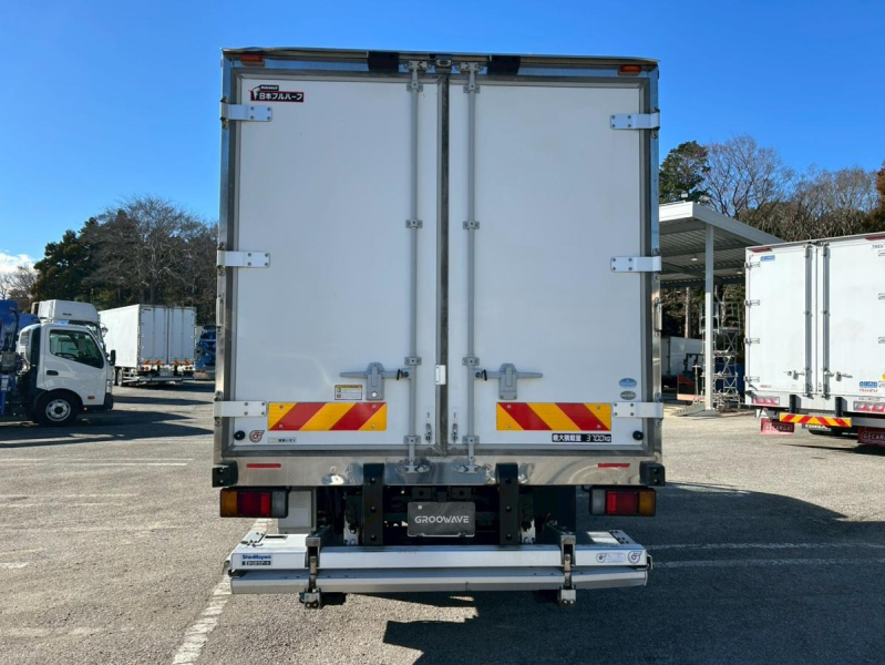 ワイドロング菱重低温パワーゲート車検付|中古トラックの販売・買取・査定のアイナビ