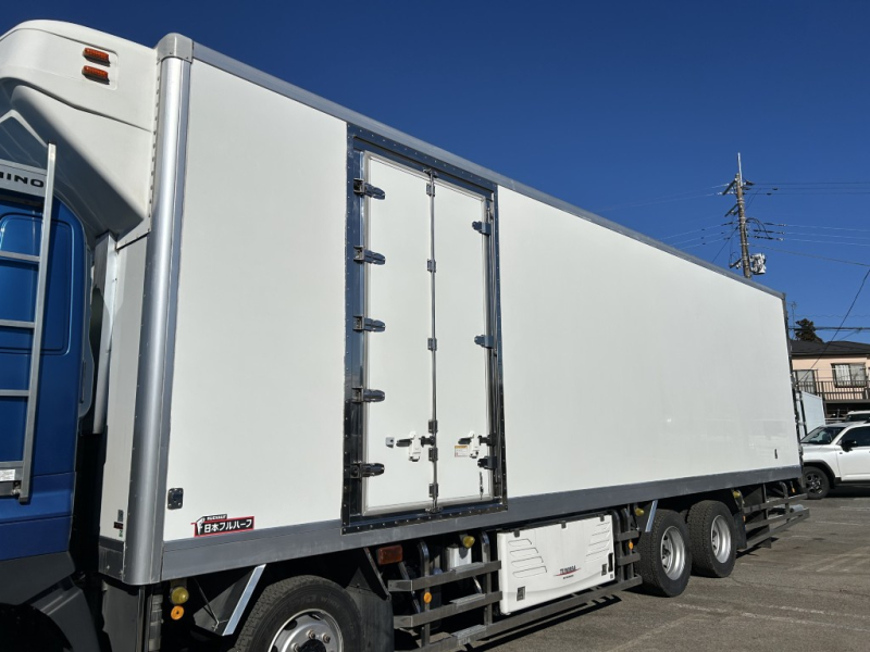 4軸低床エアサス菱重低温パワーゲートスタンバイ|中古トラックの販売・買取・査定のアイナビ