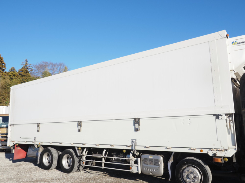 日野 冷凍ウイング プロフィア|中古トラックの販売・買取・査定のアイナビ