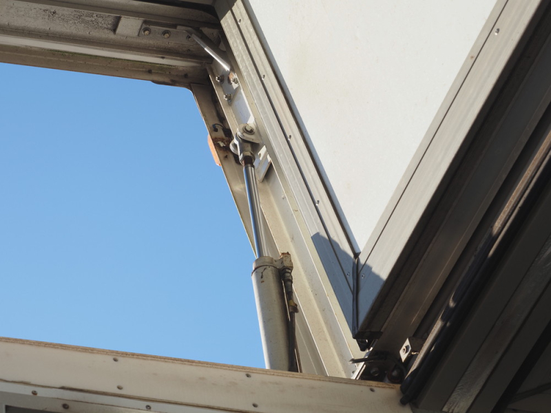 日野 冷凍ウイング プロフィア|中古トラックの販売・買取・査定のアイナビ