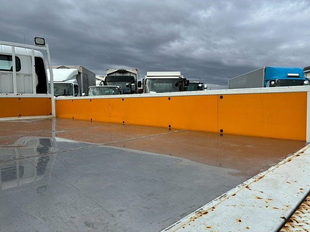 保証対象車両垂直式パワーゲートパブコ150馬力距離浅AT|中古トラックの販売・買取・査定のアイナビ