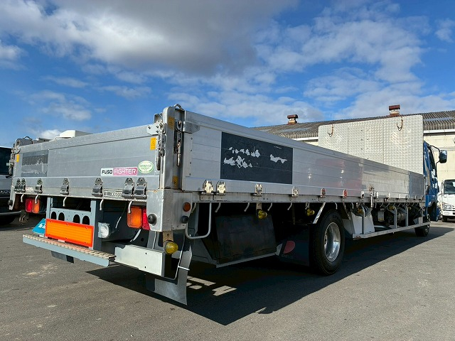 アルミブロックフルキャブロングパブコ近畿距離浅240馬力|中古トラックの販売・買取・査定のアイナビ