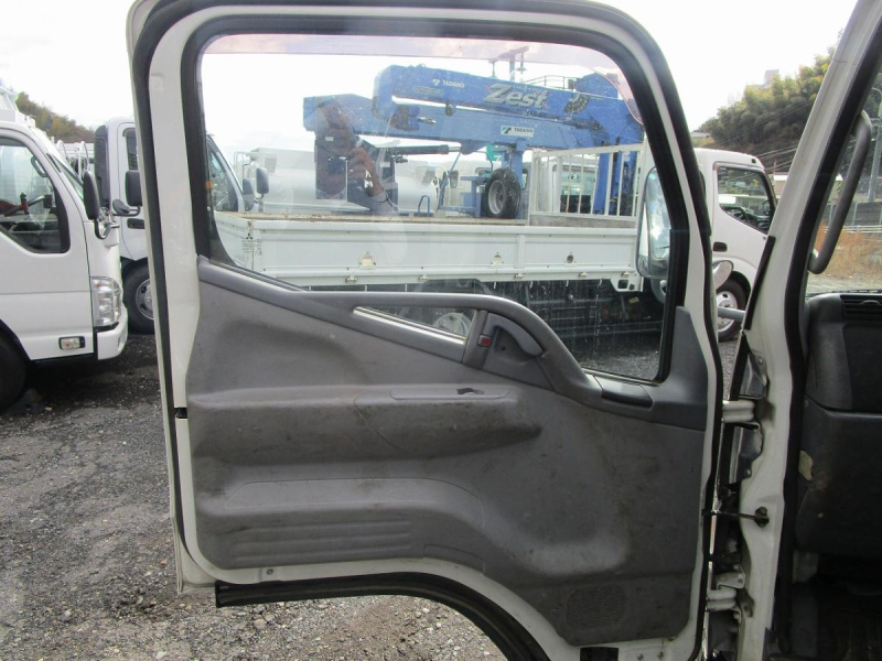 3t クレーン付 タダノZR224 2.22t吊 4段ラジコン|中古トラックの販売・買取・査定のアイナビ