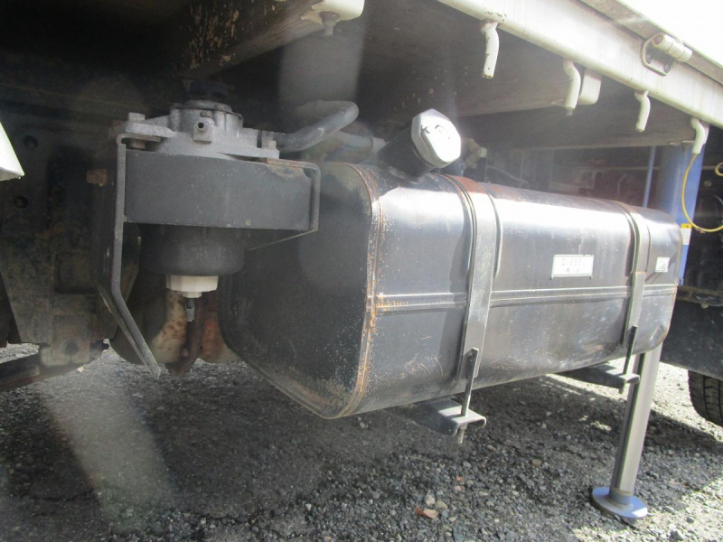 3t クレーン付 タダノZR224 2.22t吊 4段ラジコン|中古トラックの販売・買取・査定のアイナビ