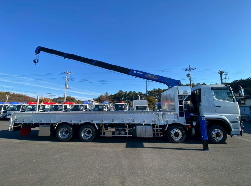 ☆未使用車 AT車 4軸低床 ハイルーフ タダノ 4段クレーン|中古トラックの販売・買取・査定のアイナビ