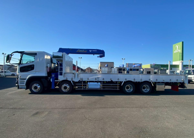 ☆未使用車 AT車 4軸低床 ハイルーフ タダノ 4段クレーン|中古トラックの販売・買取・査定のアイナビ