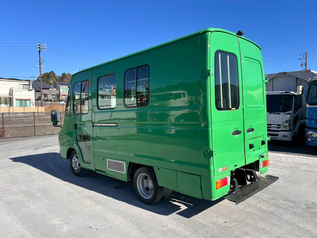 【バックカメラ付き×ハイブリッド】トヨタ/クイックデリバリー|中古トラックの販売・買取・査定のアイナビ